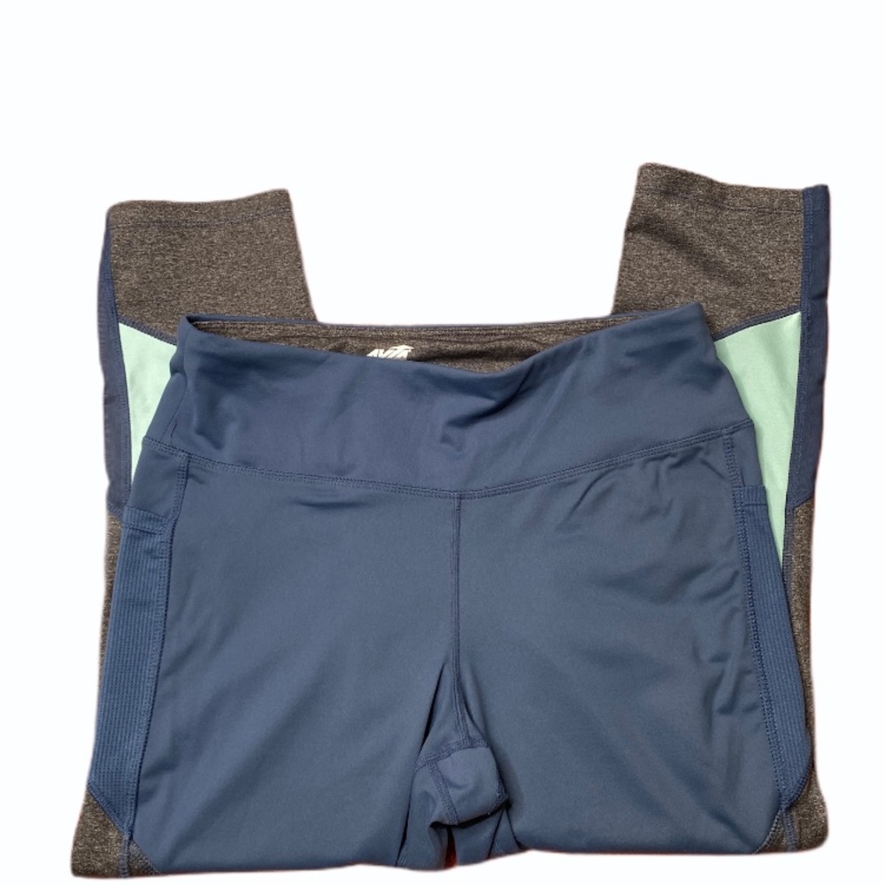 AVIA Crop Yoga Pants